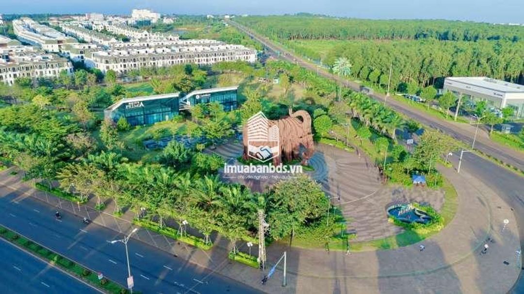 shophouse mặt tiền Nguyễn Chí Thanh dự án Ecocity gía tốt 250m2 - ảnh 3