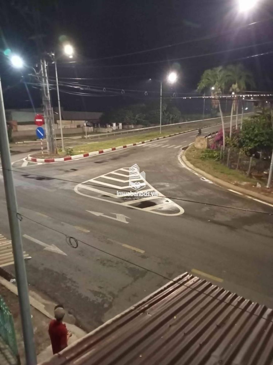 Bán nhà mặt phố.Nha 78m2.Gan chợ.Gan bên phà . Đường lớn thuận lợi kinh doanh.Gia 3 tỷ 500 tr - ảnh 3