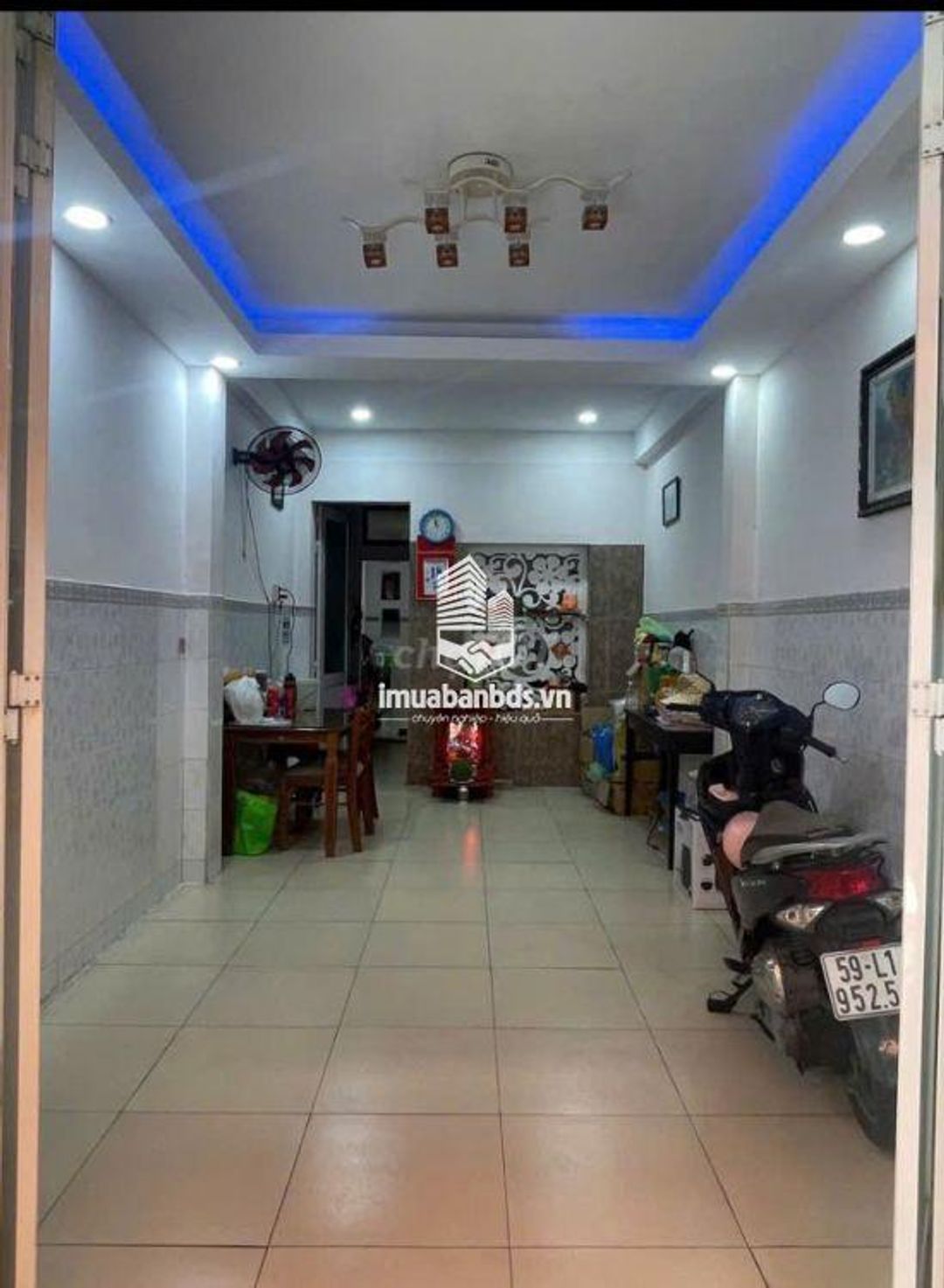 Bán nhà 1 trệt 2 lầu 1 sân thượng ngay khu trung tâm Q5 - ảnh 1