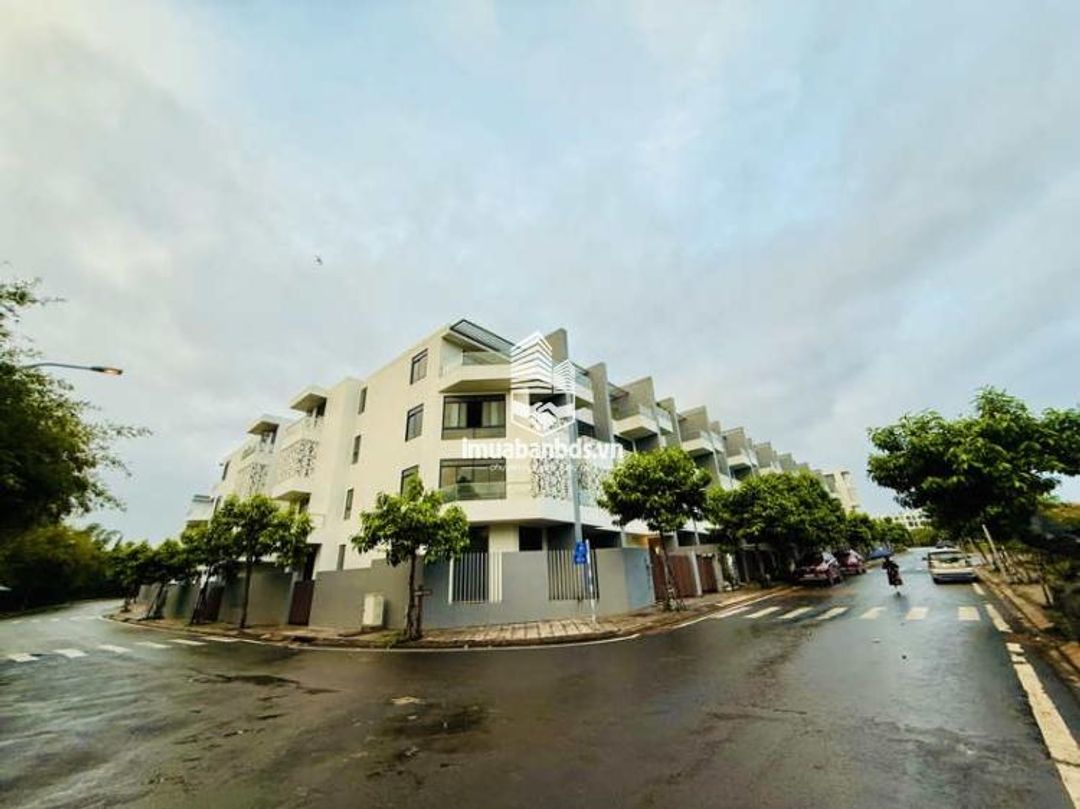 Bán Căn Góc 300m2 - 4 Tầng - Trung Tâm Buôn Ma Thuột - ảnh 2