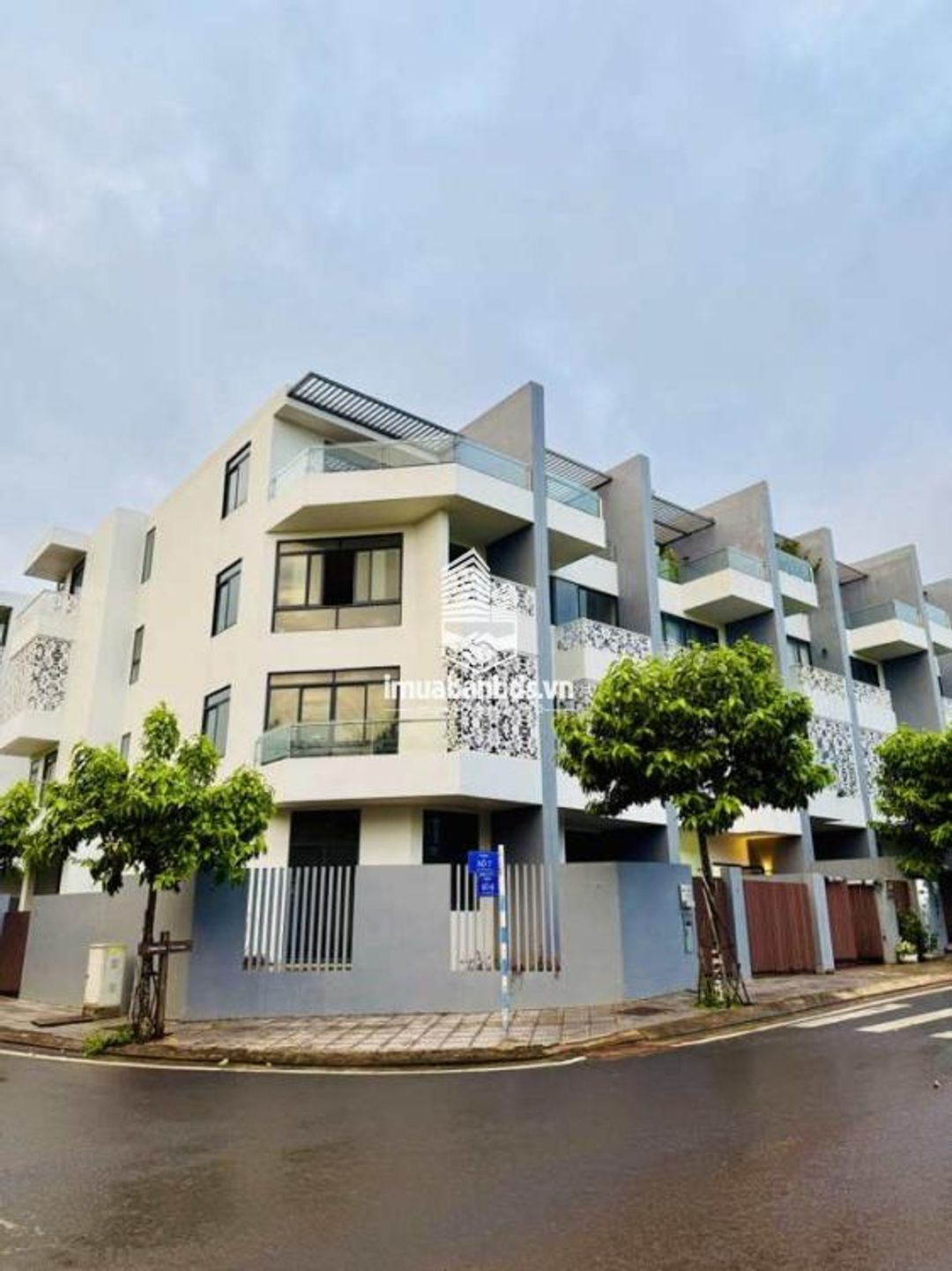 Bán Căn Góc 300m2 - 4 Tầng - Trung Tâm Buôn Ma Thuột - ảnh 4