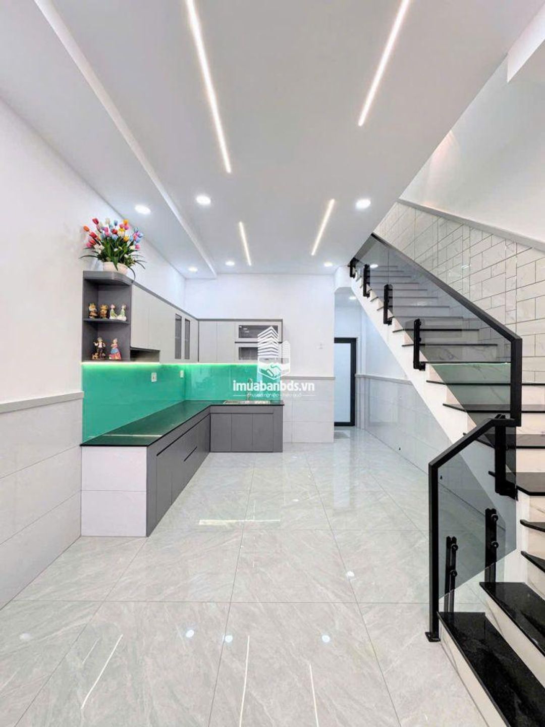 Bán gấp nhà 2 lầu 4x30m Bình Dương, giá chỉ 2,95 tỷ, hỗ trợ vay 70% - ảnh 2