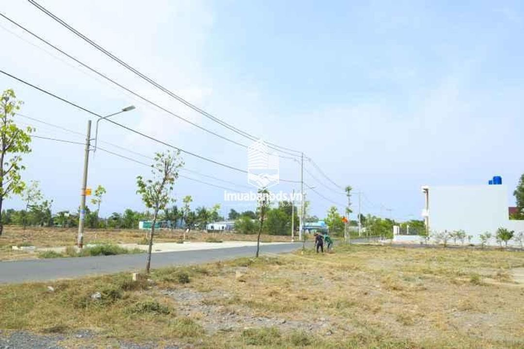  Cần bán lô đất full thổ cư 114m2 tại thị trấn Cần Đước - ảnh 1