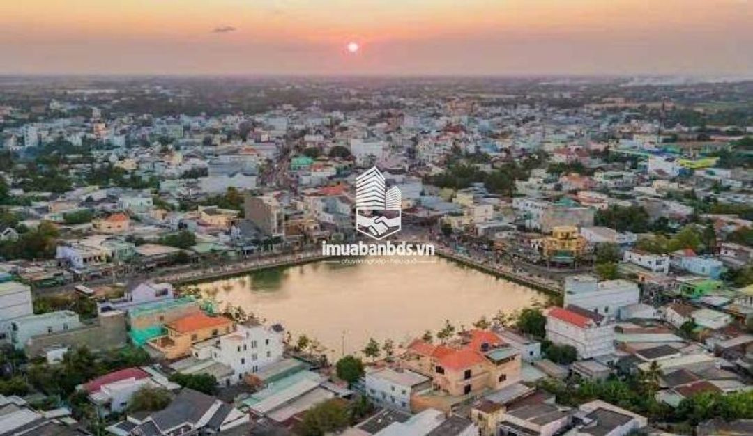 Bán đất mặt tiền Nguyễn Thìn, Long Thuận, vị trí đắc địa, giá chỉ 900 triệu - ảnh 1