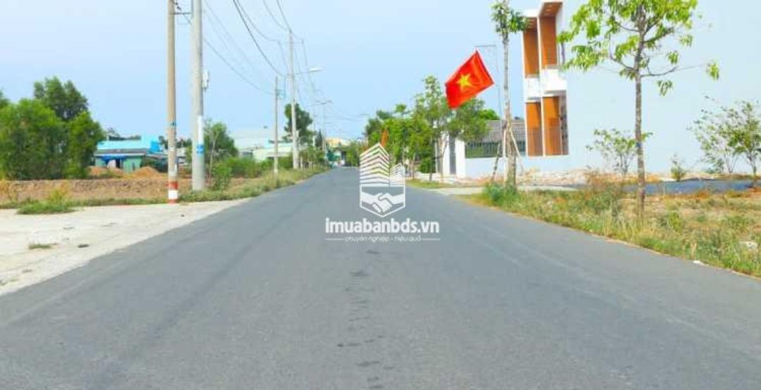 Bán đất xây nhà tại thị trấn Cần Đước – khu dân cư hiện hữu - ảnh 1