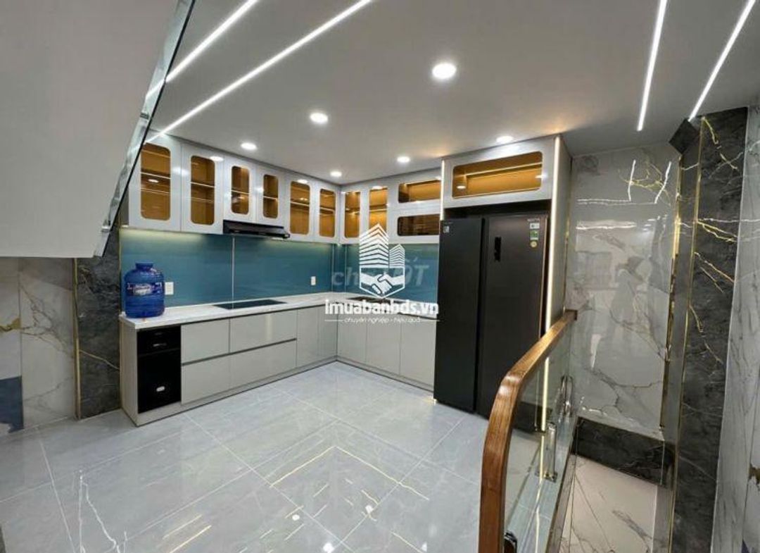 Bán nhà xây mới trang bị full nội thất 100% vào ở ngay, gần Tô Ký Q12  - ảnh 2