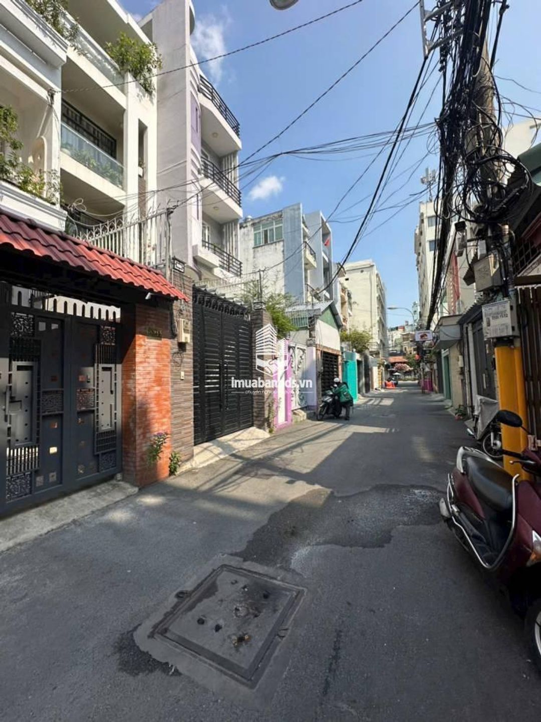 Bán nhà hẻm xe hơi 1 trệt 1 lầu 1 sân thượng Hoàng Diệu P13 Q4 siêu đẹp - ảnh 3