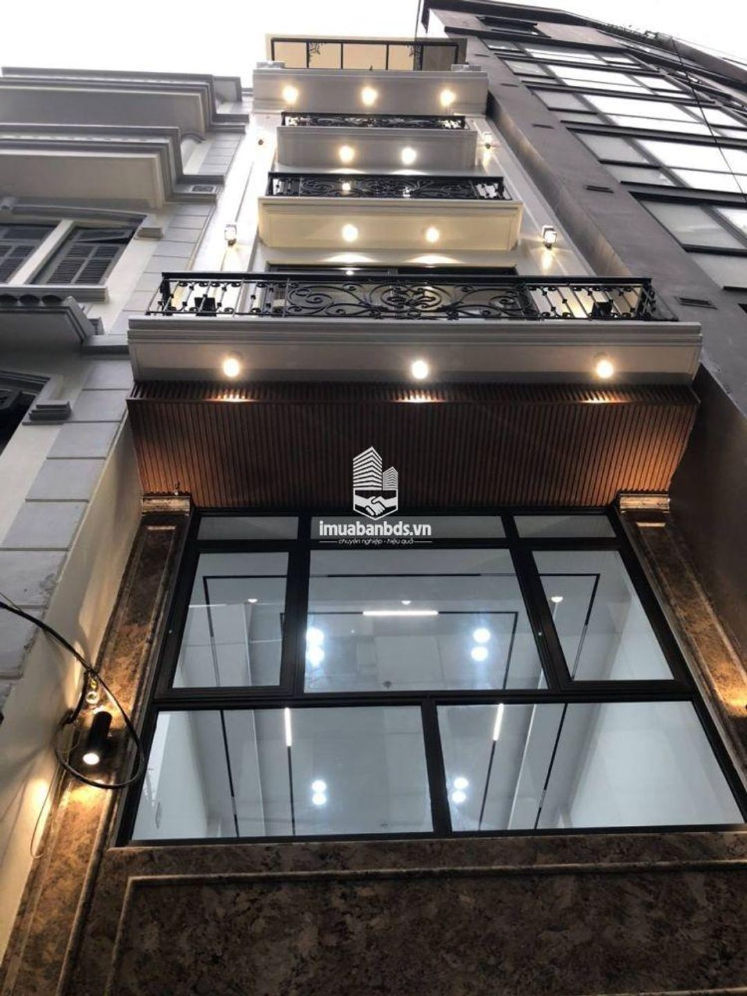 Bán 52m - 8 Tầng. ( Đường Bưởi ) Ba Đình. Ô Tô Kinh Doanh  - ảnh 1