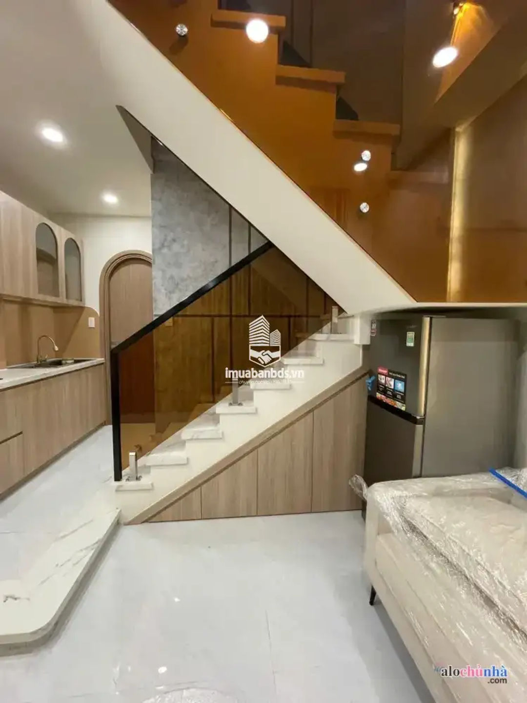 BÁN NHÀ TRUNG TÂM QUẬN 1 - 6,2 TỶ - 30,8M2 - ảnh 1