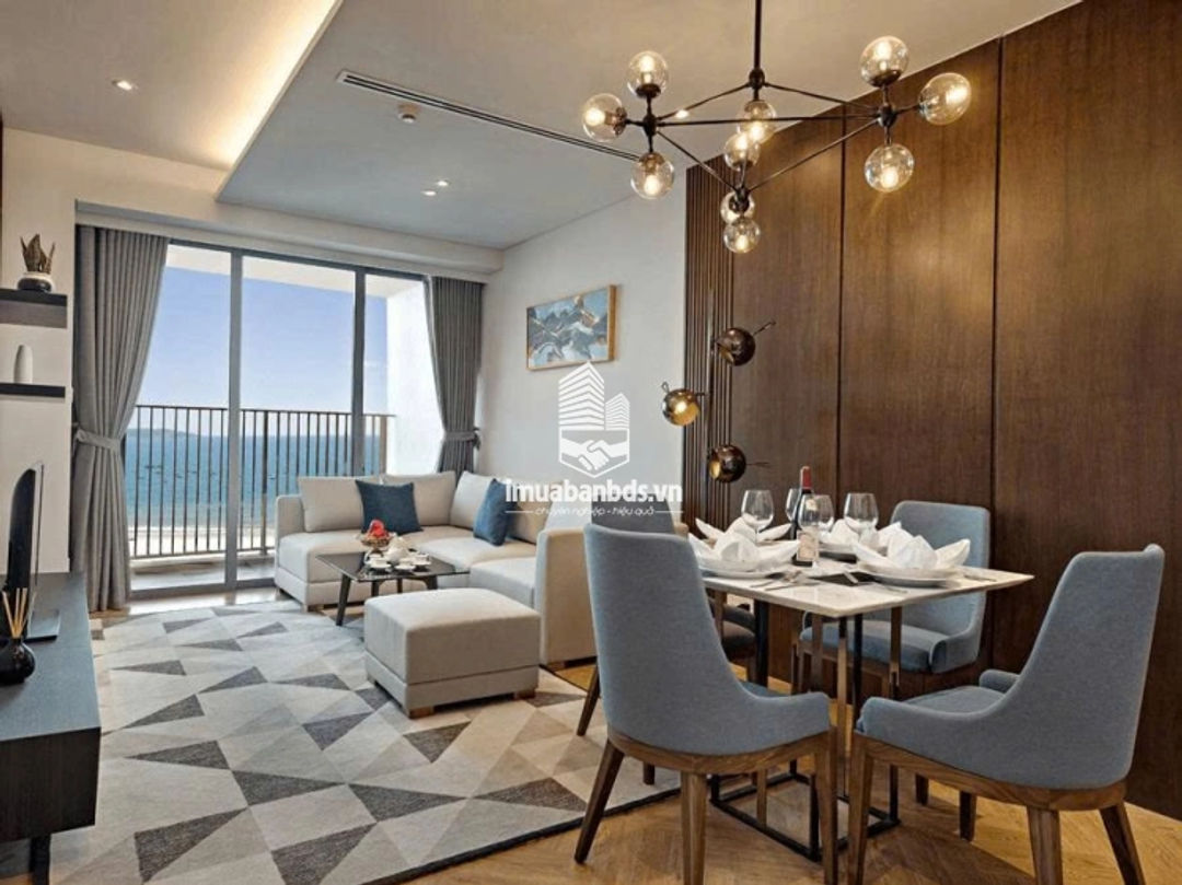 1 căn The Soleil mặt biển Mỹ Khê giá chỉ 1,5 tỷ (30%) DT cho thuê 25 - 30 triệu/th CK 14,5% - ảnh 1