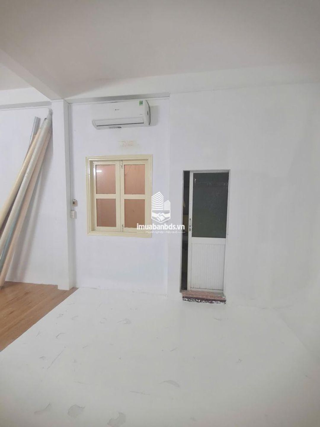 Cho thuê phòng làm việc 50m2 lầu 1 tiện làm editor, designer, quay SP - ảnh 1