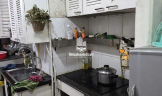 Cần cho thuê nhà tập thể phố Phạm Ngọc Thạch, 70m2, đủ đồ, 10tr/tháng - thumbnail 2