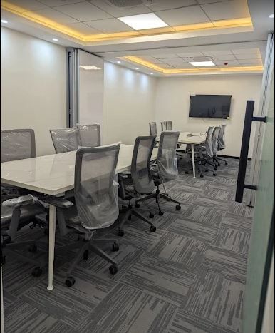 Falcon Spaces Meeting Room