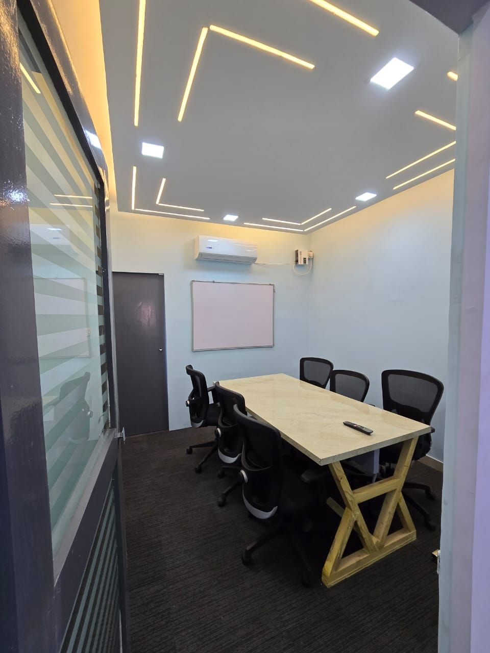 Crescent Workspace Meeting Room