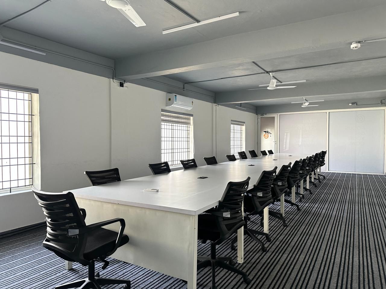 wowffice coworking LLP Meeting Room