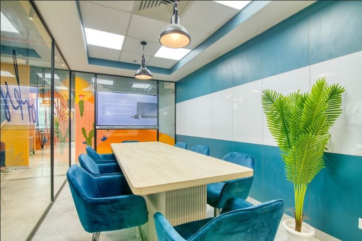 Ofis Square Modern Hybrid Workspaces Meeting Room