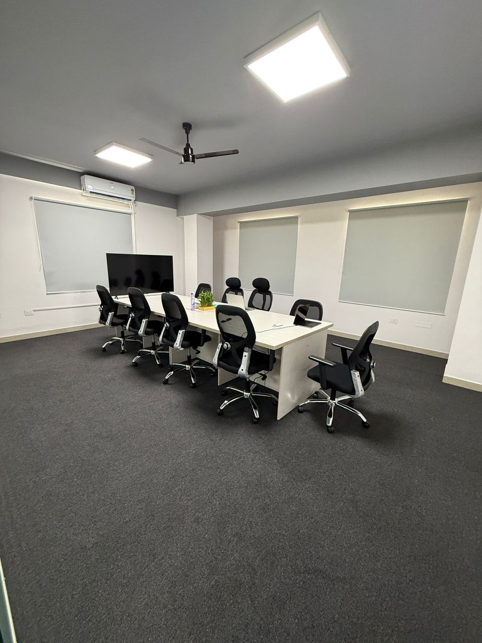 Hashxpert Meeting Room