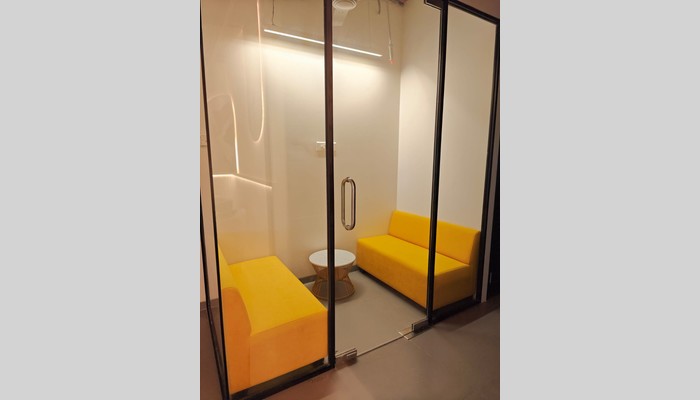 Cowerkz Meeting Room