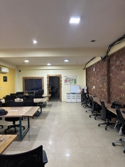 GUR963 Coworking Space