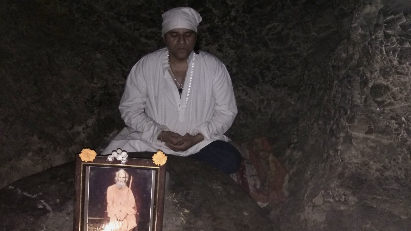 Guruji Yogiraj Dhyan yogi Yogeswardasji 23