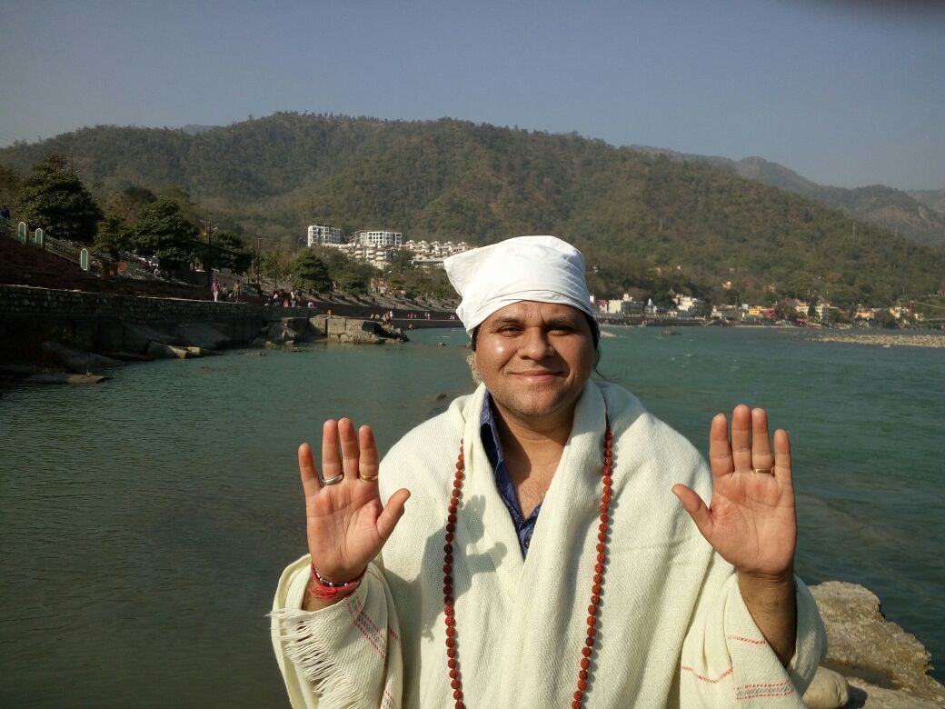 Guruji Yogiraj Dhyan yogi Yogeswardasji 36