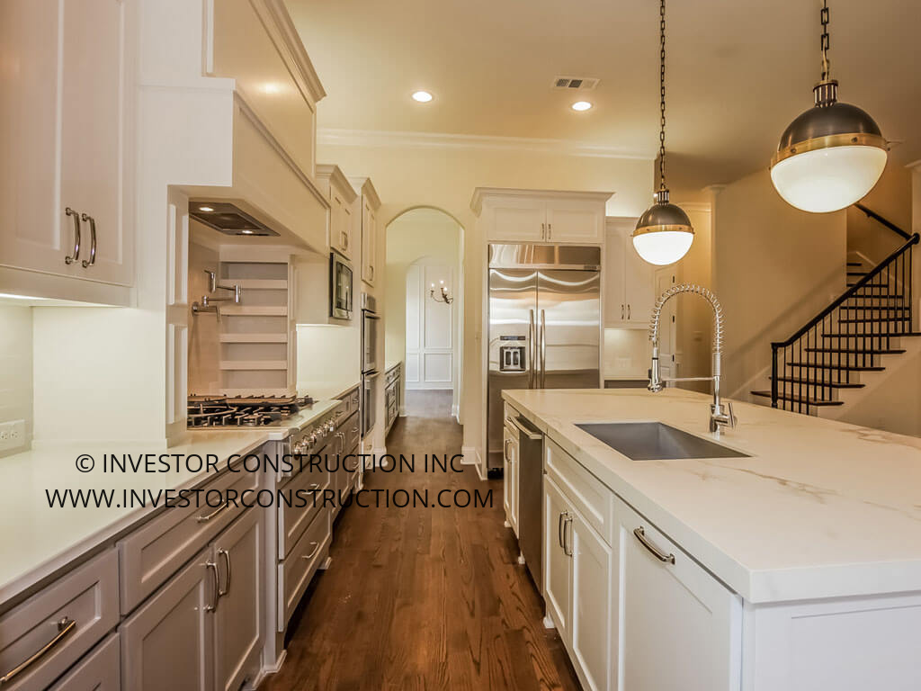 4575 Elsby Ave, Dallas, Briarwood, kitchen 4. View full photo gallery at: https://goo.gl/61JJdi
