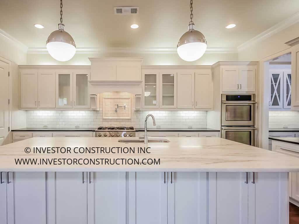4634 W Amherst Ave, Dallas, Briarwood, front kitchen 2. View full photo gallery at: https://goo.gl/MKSBUz