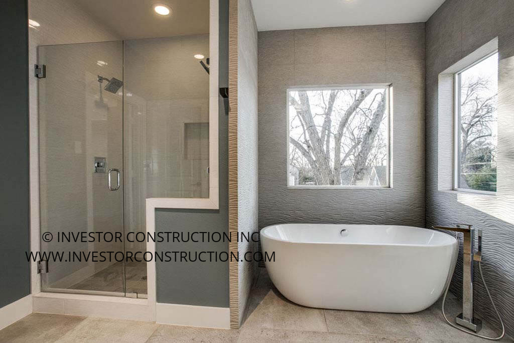 5343 Vanderbilt, M Streets, Dallas, master bathroom, photo 2. View full photo gallery at: https://goo.gl/k7afvg