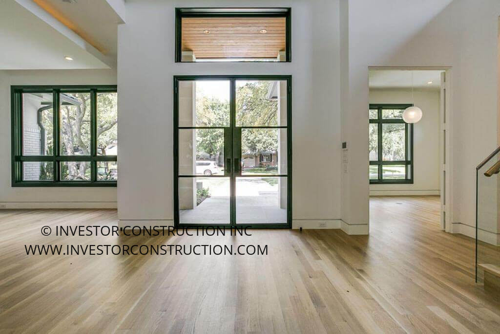 5534 Del Roy, Preston Hollow, Dallas. front entry, front foyer. View full photo gallery at: https://goo.gl/SdAVso