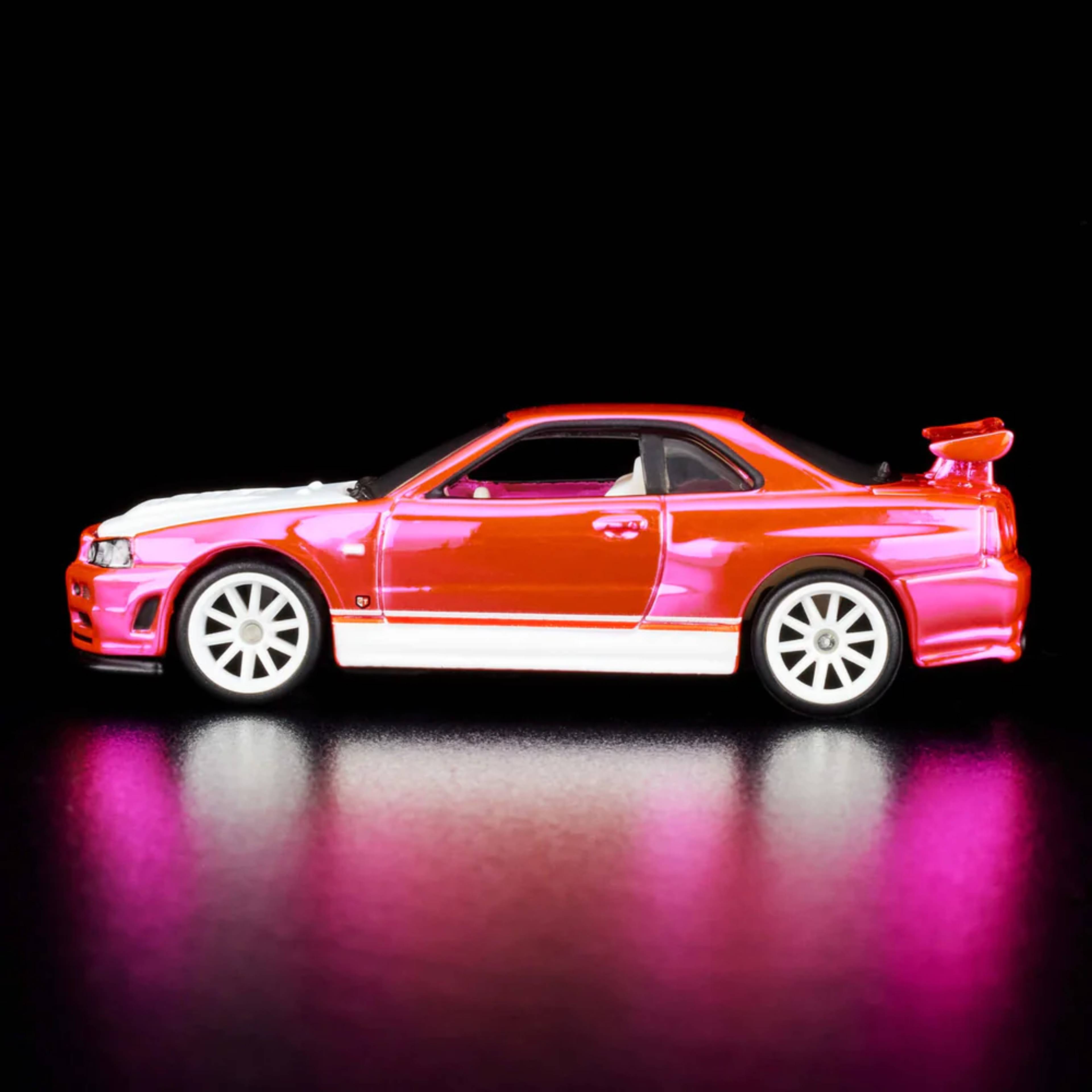 Hot Wheels RLC Exclusive Pink Editions Nissan Skyline GT-R