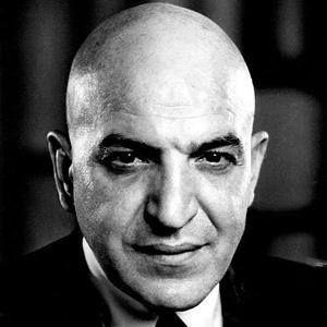 Telly Savalas Photo #1