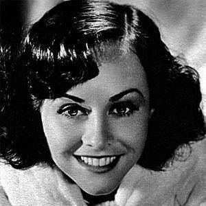 Paulette Goddard Photo #1