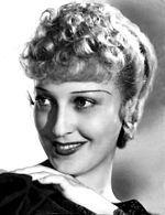 Jeanette MacDonald Photo #1