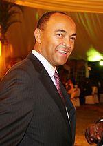 Peter Kenneth Photo #1