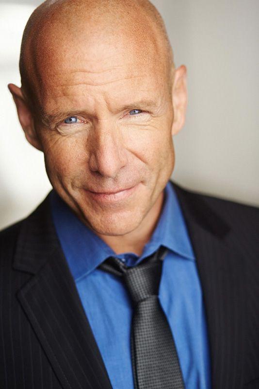 Hugh Dillon Photo #1