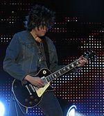 Dean Deleo Photo #1