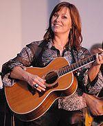 Suzy Bogguss Photo #1