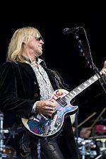 Davey Johnstone Photo #1