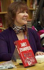 Janet Evanovich Photo #1