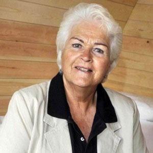 Pam St. Clement Photo #1