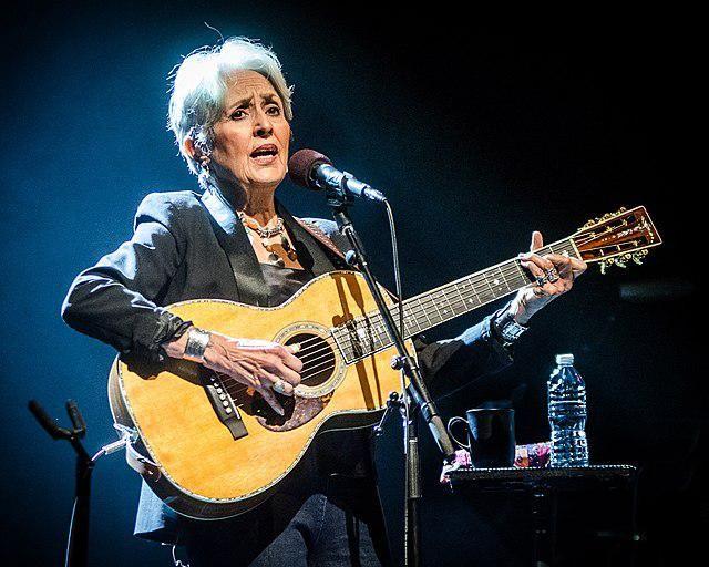 Joan Baez Photo #1