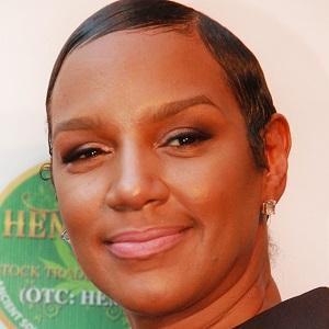 Jackie Christie Photo #1