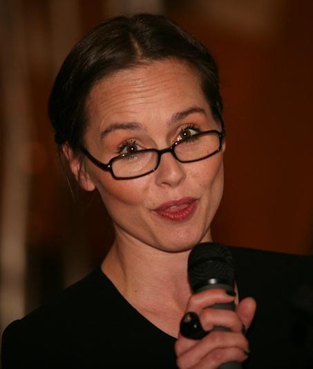 Tara Fitzgerald Photo #1