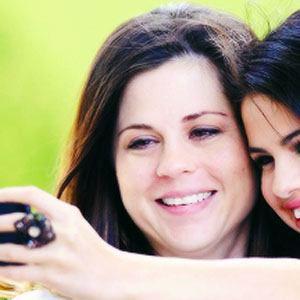 Mandy Teefey Photo #1