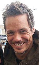 Michael Raymond-James Photo #1