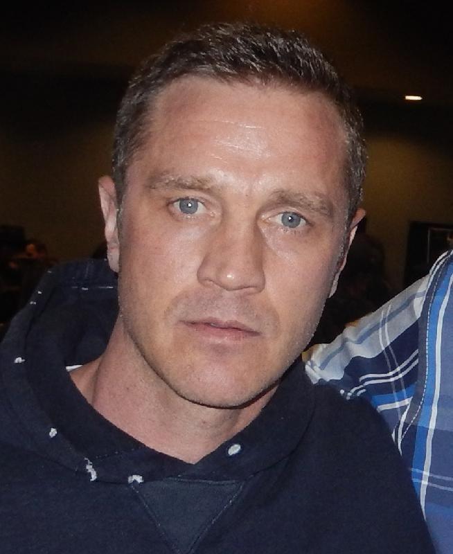 Devon Sawa Photo #1