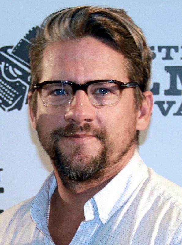 Zachary Knighton Photo #1