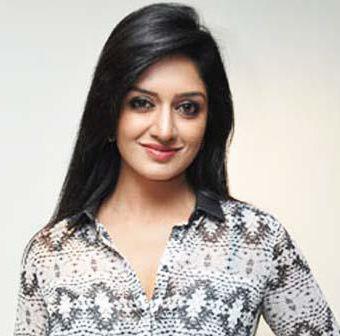 Vimala Raman Photo #1