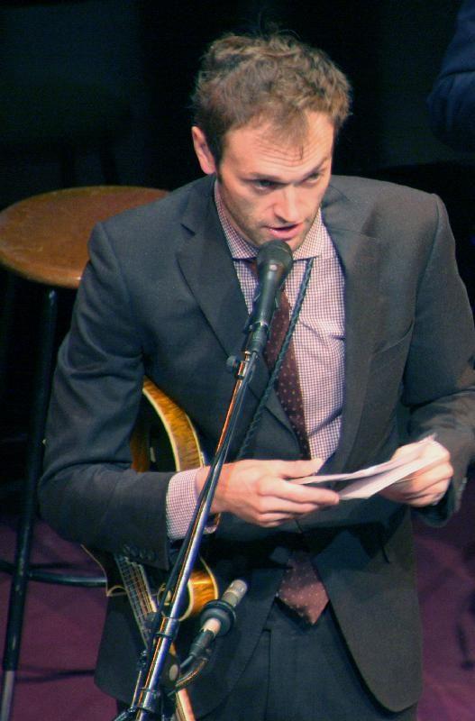 Chris Thile Photo #1