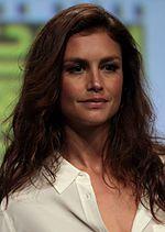 Hannah Ware Photo #1